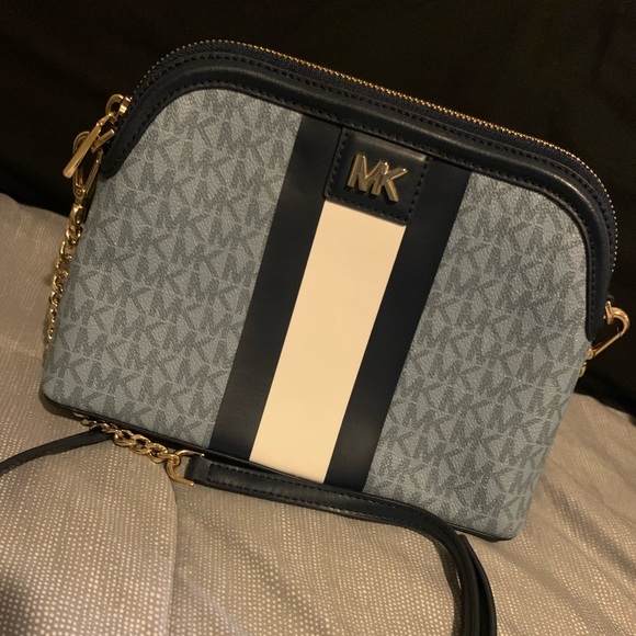 Michael Kors crossbody bag - Picture 2 of 2